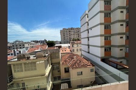 Apartamento à venda com 62m², 2 quartos e 1 vagaVista da Sala
