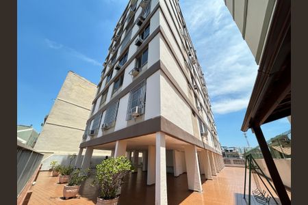 Apartamento à venda com 62m², 2 quartos e 1 vagaFachada
