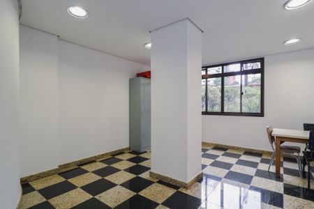 Apartamento à venda com 213m², 3 quartos e 4 vagasÁrea comum