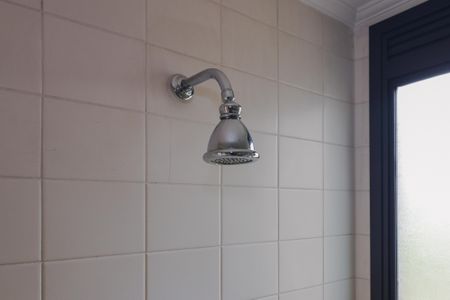 Apartamento à venda com 213m², 3 quartos e 4 vagasBanheiro da Suíte 2