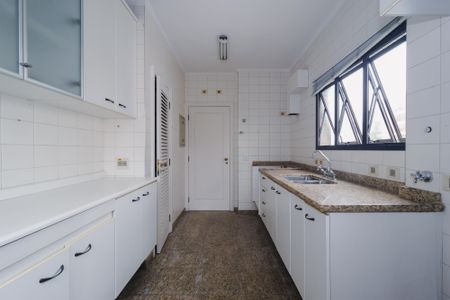 Apartamento à venda com 213m², 3 quartos e 4 vagasCozinha