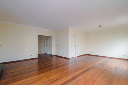Sala de apartamento à venda com 3 quartos, 213m² em Real Parque, São Paulo