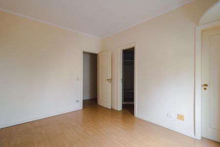 Apartamento à venda com 213m², 3 quartos e 4 vagasSuíte 3