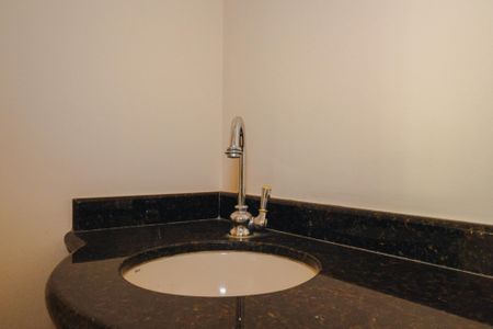 Apartamento à venda com 213m², 3 quartos e 4 vagasLavabo