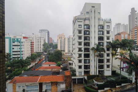 Apartamento à venda com 213m², 3 quartos e 4 vagasVista da Suíte 3