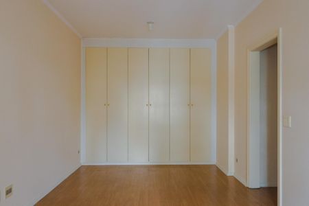 Apartamento à venda com 213m², 3 quartos e 4 vagasSuíte 1