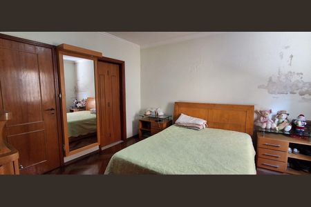 Casa à venda com 311m², 3 quartos e 5 vagasSuíte 3