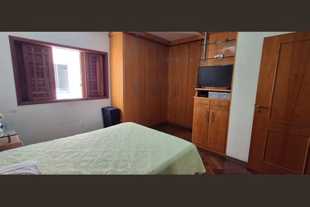 Casa à venda com 311m², 3 quartos e 5 vagasSuíte 3