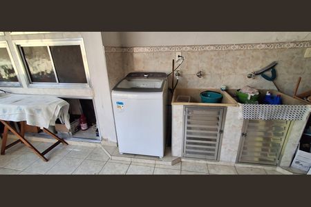 Casa à venda com 311m², 3 quartos e 5 vagasÁrea de Serviço