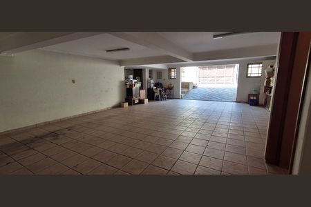 Casa à venda com 311m², 3 quartos e 5 vagasGaragem