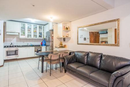 Casa de condomínio à venda com 158m², 2 quartos e 2 vagas Casa de condomínio à venda com 158m², 2 quartos e 2 vagasSala