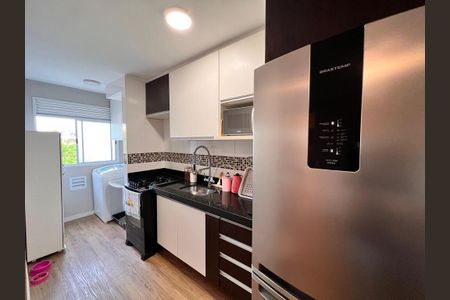 Apartamento à venda com 48m², 2 quartos e 1 vagaCozinha e Área de Serviço