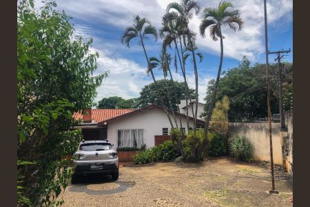 Casa à venda com 210m², 3 quartos e 8 vagasÁrea comum