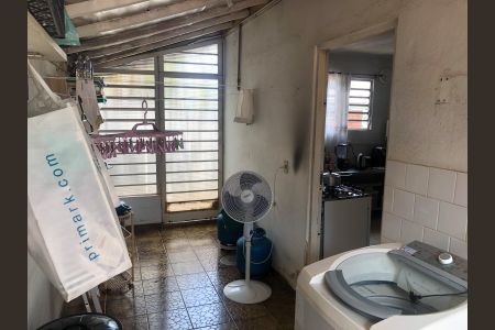 Casa à venda com 210m², 3 quartos e 8 vagasÁrea de Serviço