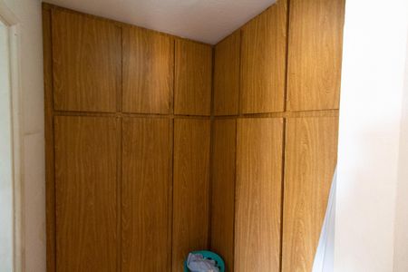 Casa à venda com 210m², 3 quartos e 8 vagasCloset