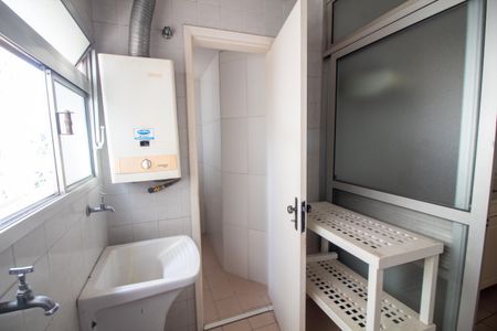 Apartamento à venda com 67m², 3 quartos e 1 vagaÁrea de Serviço