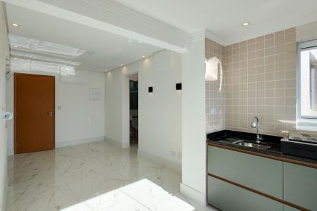 Apartamento para alugar com 59m², 2 quartos e 1 vaga Apartamento para alugar com 59m², 2 quartos e 1 vagaSacada/sala