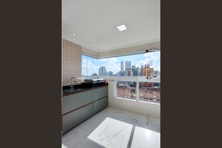 Apartamento para alugar com 59m², 2 quartos e 1 vaga Apartamento para alugar com 59m², 2 quartos e 1 vagaSacada/sala