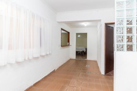 Casa para alugar com 100m², 2 quartos e 1 vaga Casa para alugar com 100m², 2 quartos e 1 vagaSala
