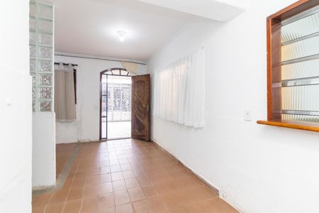 Casa para alugar com 100m², 2 quartos e 1 vaga Casa para alugar com 100m², 2 quartos e 1 vagaQuarto 1