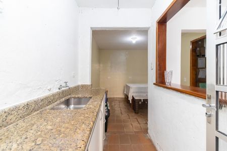 Casa para alugar com 100m², 2 quartos e 1 vaga Casa para alugar com 100m², 2 quartos e 1 vagaCozinha