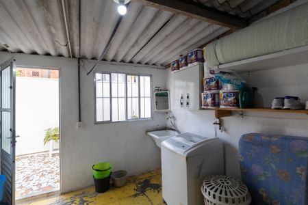 Casa para alugar com 100m², 2 quartos e 2 vagas Casa para alugar com 100m², 2 quartos e 2 vagasÁrea de Serviço