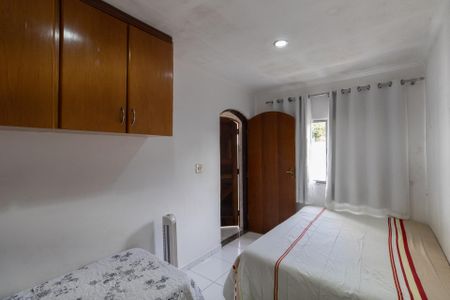 Casa para alugar com 100m², 2 quartos e 2 vagas Casa para alugar com 100m², 2 quartos e 2 vagasQuarto 2