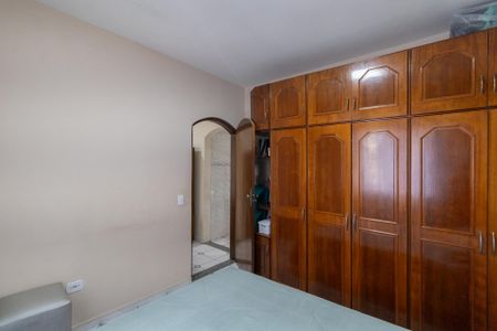 Casa para alugar com 100m², 2 quartos e 2 vagas Casa para alugar com 100m², 2 quartos e 2 vagasQuarto 1