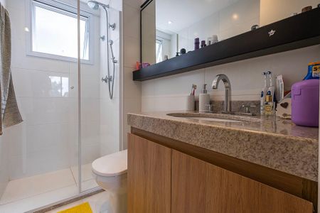 Apartamento à venda com 74m², 2 quartos e 2 vagasSuíte 1