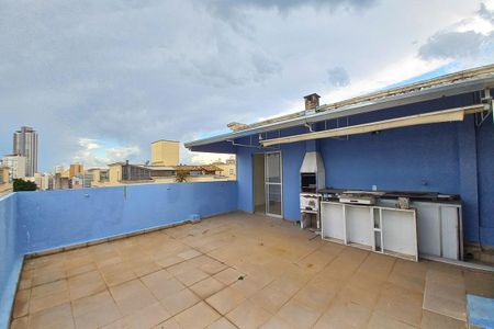 Apartamento à venda com 120m², 3 quartos e 2 vagas Apartamento à venda com 120m², 3 quartos e 2 vagasÁrea comum - Terraço