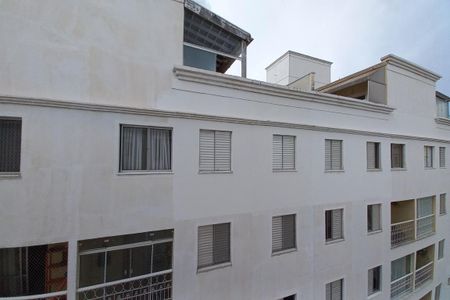 Apartamento à venda com 120m², 3 quartos e 2 vagas Apartamento à venda com 120m², 3 quartos e 2 vagasVista do Quarto 2