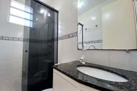 Apartamento à venda com 120m², 3 quartos e 2 vagas Apartamento à venda com 120m², 3 quartos e 2 vagasBanheiro da Suíte