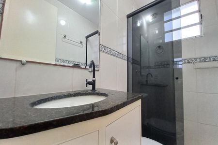 Apartamento à venda com 120m², 3 quartos e 2 vagas Apartamento à venda com 120m², 3 quartos e 2 vagasBanheiro
