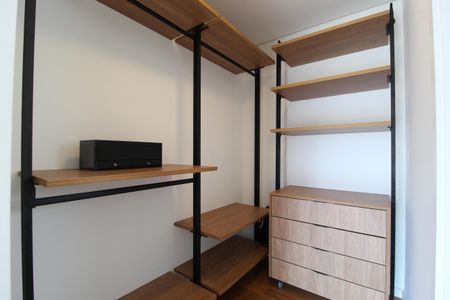 Closet da Suíte de apartamento à venda com 1 quarto, 90m² em Vila Olímpia, São Paulo