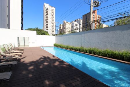 Apartamento à venda com 90m², 1 quarto e 2 vagasÁrea Comum - Piscina