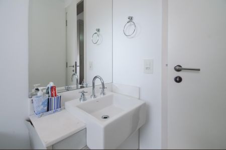 Apartamento à venda com 147m², 3 quartos e 2 vagasBanheiro da Suíte