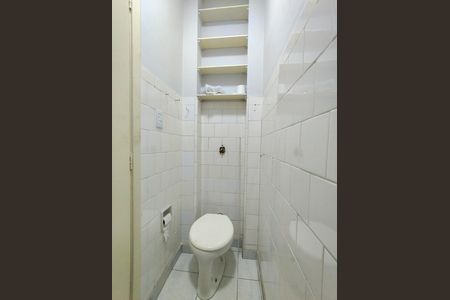 Apartamento para alugar com 68m², 2 quartos e sem vaga Apartamento para alugar com 68m², 2 quartos e sem vagaBanheiro de serviço