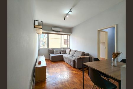 Sala de apartamento para alugar com 2 quartos, 68m² em Tijuca, Rio de Janeiro