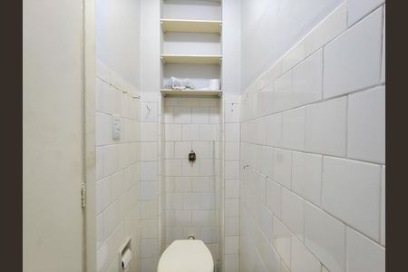 Apartamento para alugar com 68m², 2 quartos e sem vaga Apartamento para alugar com 68m², 2 quartos e sem vagaBanheiro de serviço
