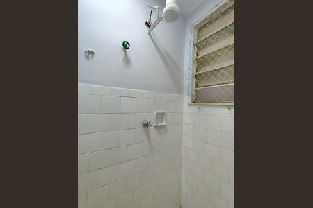 Apartamento para alugar com 68m², 2 quartos e sem vaga Apartamento para alugar com 68m², 2 quartos e sem vagaBanheiro de serviço