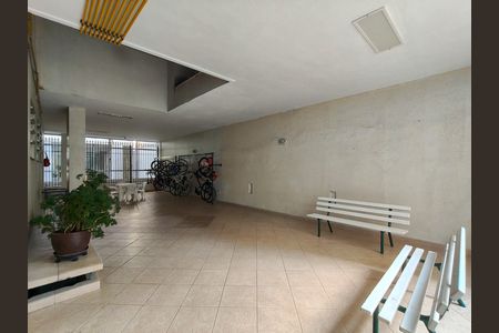 Apartamento para alugar com 68m², 2 quartos e sem vaga Apartamento para alugar com 68m², 2 quartos e sem vagaÁrea comum - Playground