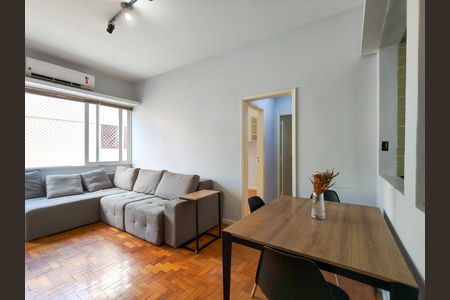Sala de apartamento para alugar com 2 quartos, 68m² em Tijuca, Rio de Janeiro