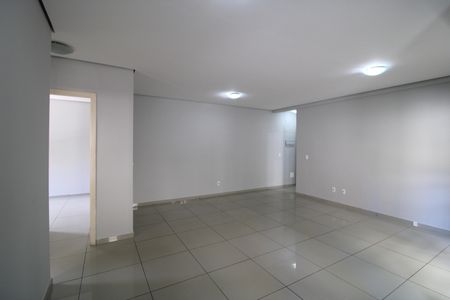 Apartamento para alugar com 62m², 2 quartos e 1 vagaSala