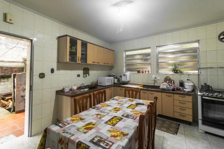 Casa para alugar com 350m², 3 quartos e 2 vagasCozinha