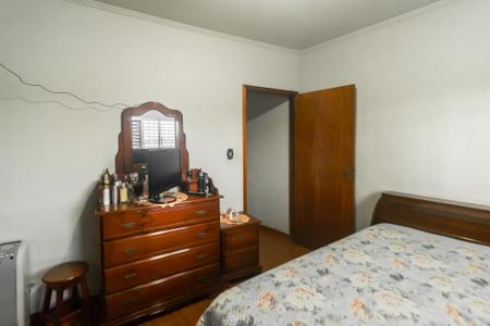 Casa para alugar com 350m², 3 quartos e 2 vagasQuarto 1