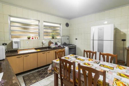 Casa para alugar com 350m², 3 quartos e 2 vagasCozinha