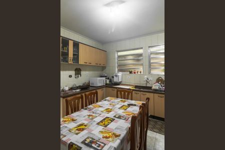 Casa para alugar com 350m², 3 quartos e 2 vagasCozinha