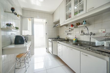 Apartamento à venda com 65m², 2 quartos e 1 vagaCozinha