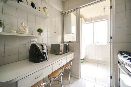 Apartamento à venda com 65m², 2 quartos e 1 vagaÁrea de serviço