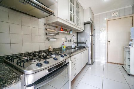 Apartamento à venda com 65m², 2 quartos e 1 vagaCozinha